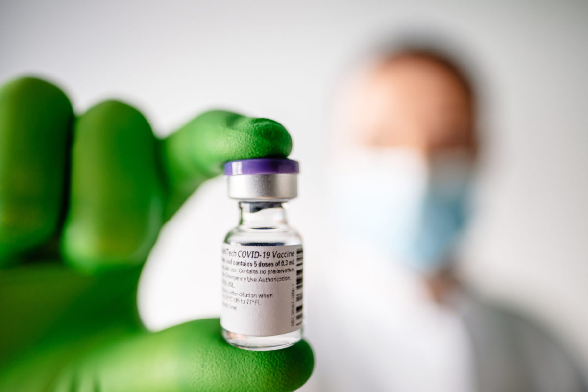 Подробнее о статье В Финляндии вакцинацию от коронавируса прошли пять тысяч человек, темпы иммунизации населения будут наращиваться