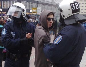Read more about the article Первого мая в Хельсинки прошел митинг, полиция сообщила о задержаниях