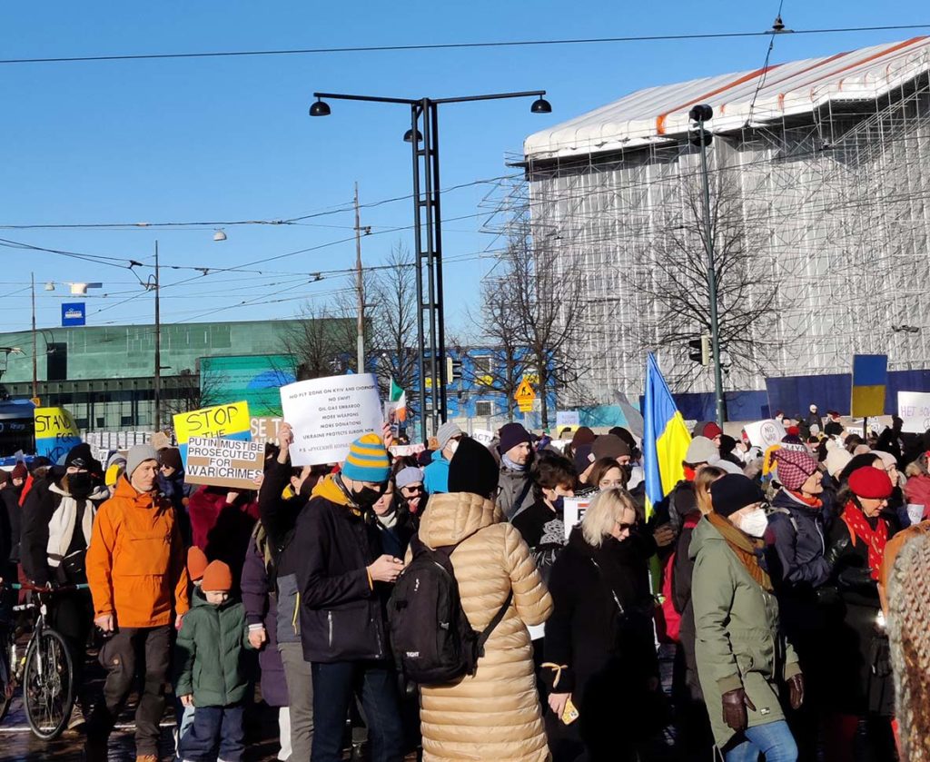 Акция "Нет войне в Украине", Хельсинки, Финляндия, 26-02-2022