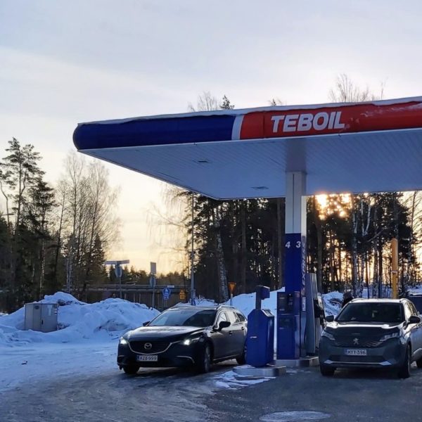 Американский гигант Chevron рассматривает покупку международных активов «Лукойла» – владелец Teboil может смениться