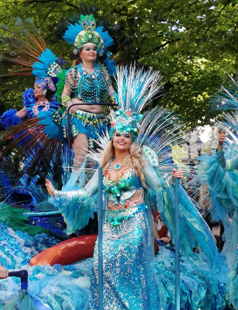 Read more about the article Samba Carnaval 2022: праздник танца в центре Хельсинки