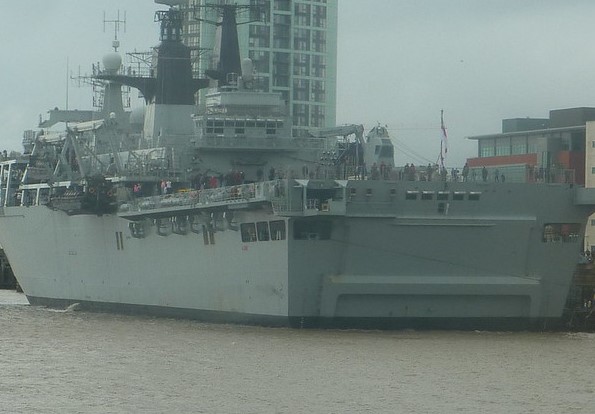 Подробнее о статье Корабль британского королевского флота открыт для посетителей