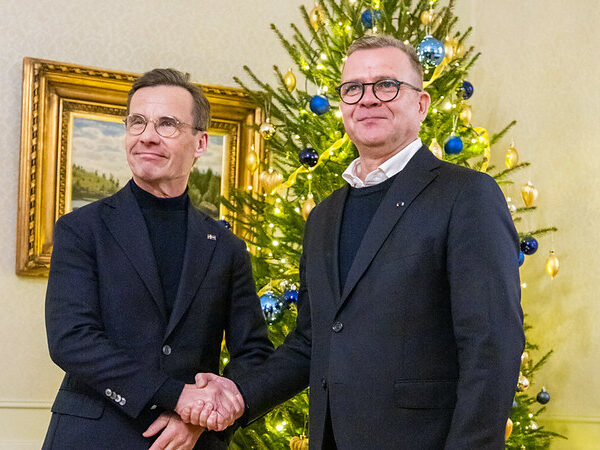 Премьер-министры Финляндии и Швеции заявили: «Только Украина может решать, какие условия мира для неё приемлемы»