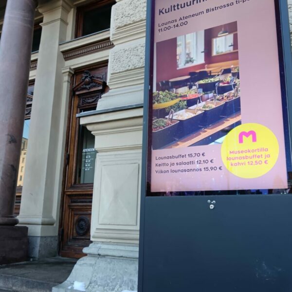 Обед по понедельникам: Ateneum Bistro