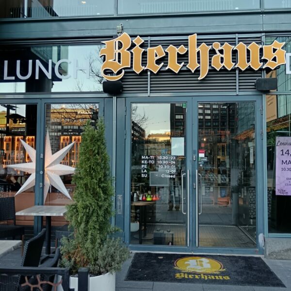 Обед по понедельникам: ресторан Bierhaus Kamppi