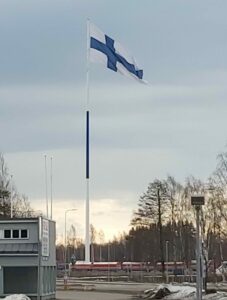 В Финляндии снесут 100-метровый флагшток, установленный к столетию независимости