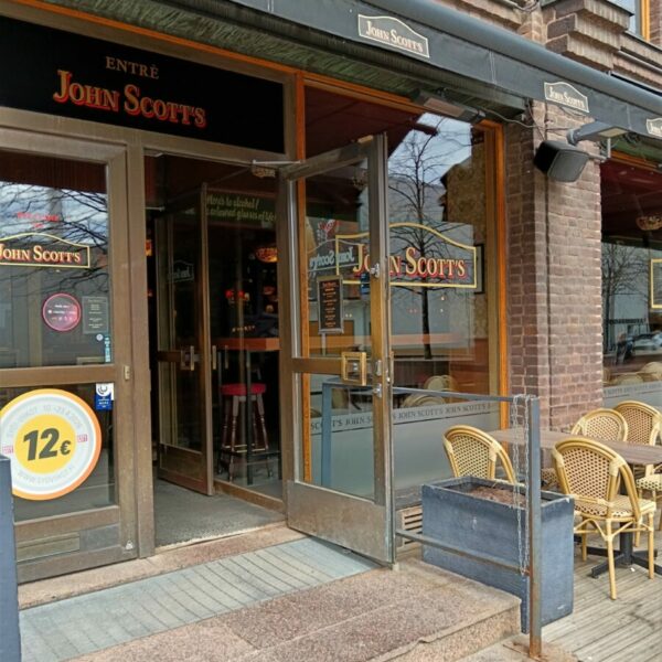 Обед по понедельникам: весеннее меню в ресторане John Scott’s Arkadia