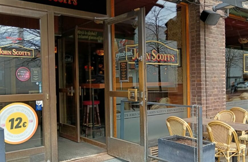 Обед по понедельникам: весеннее меню в ресторане John Scott’s Arkadia